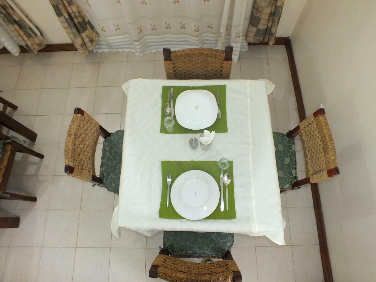 Family Nest Guesthouse 키수무 외부 사진